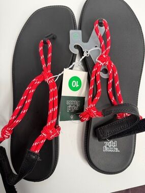 Wild Fable Carson Rope Hiker Sandals Red Black Womens‎ Size 8 NWT